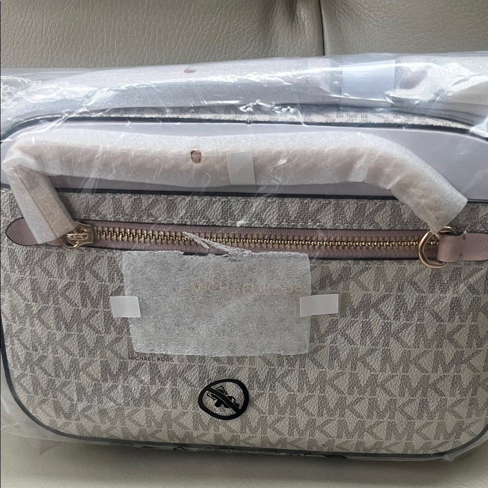Michael Kors Beige and Gold Crossbody Bag